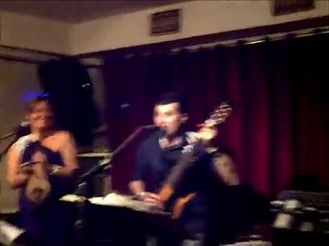 SERGIO/KARAKAŞ GÖZLERİN ELMAS (ÇİÇEK BAR)