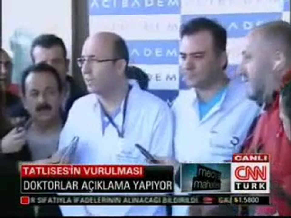 Tatlıses'in doktorundan açıklama