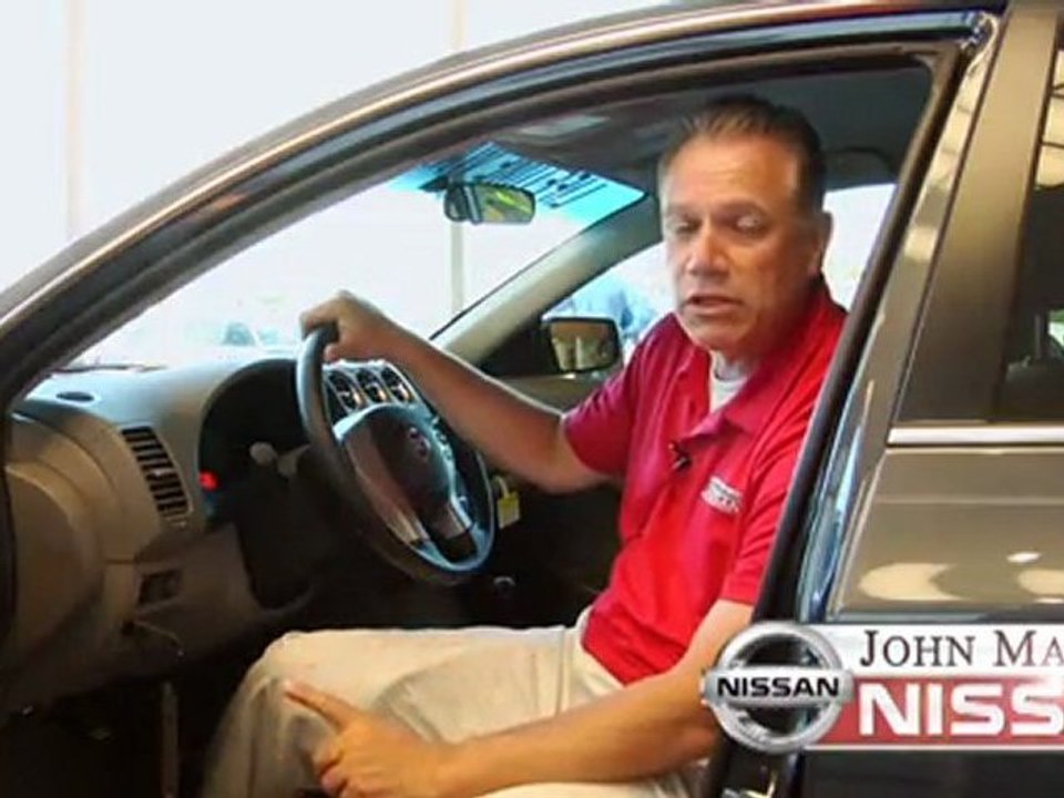 Nissan Smart Key Battery Service Tip John Marazzi Naples FL