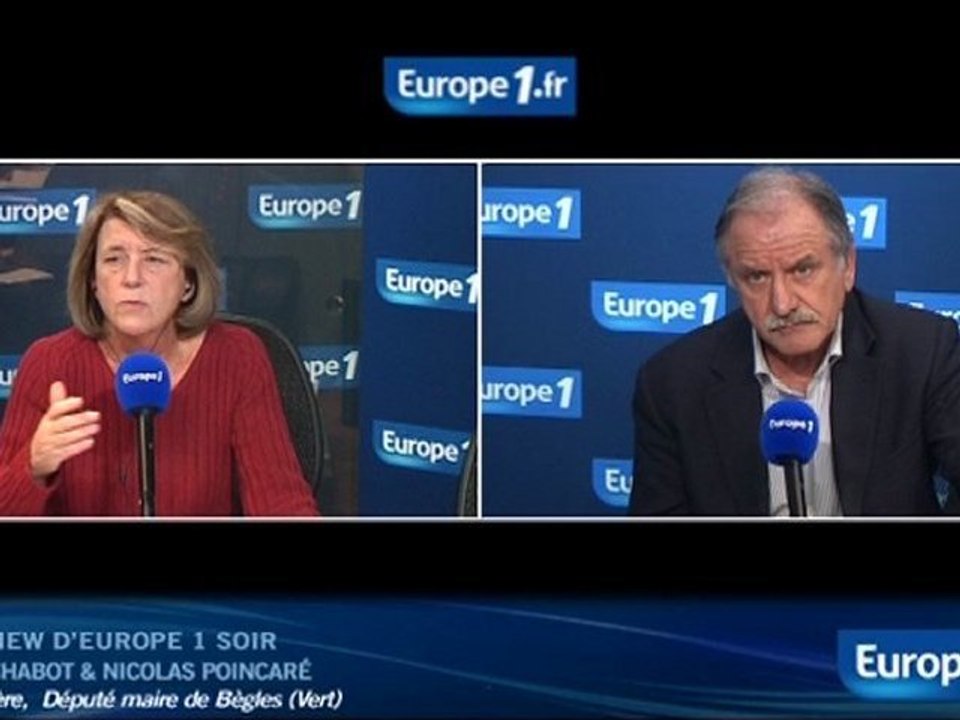 Mamère veut un débat public sur le nucléaire