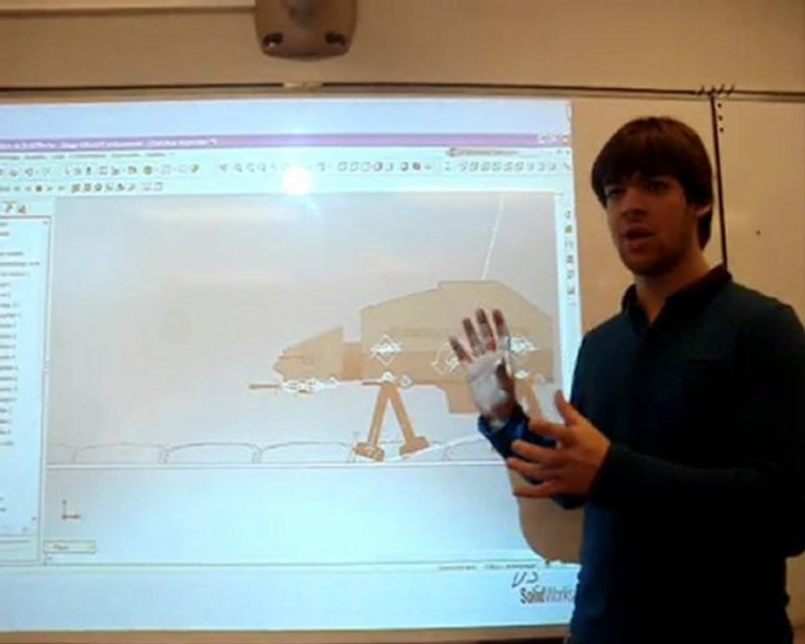 Concours C.Génial 2011, projet "Robot Marcheur"