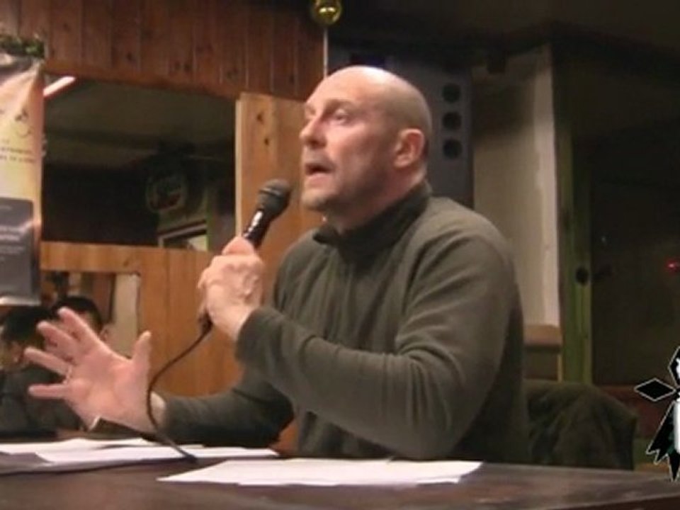 Alain Soral  "Comprendre l'Empire" Bretagne 4/4