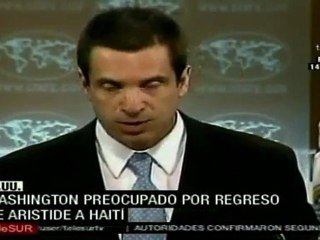 Pide EE.UU. a Aristide retrasar su regreso a Haití