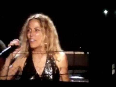 Sheryl Crow - All I Wanna do / Got to Give It Up (2010)