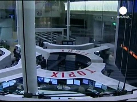 Tonfo della borsa di Tokyo: Nikkei chiude a -10,5%