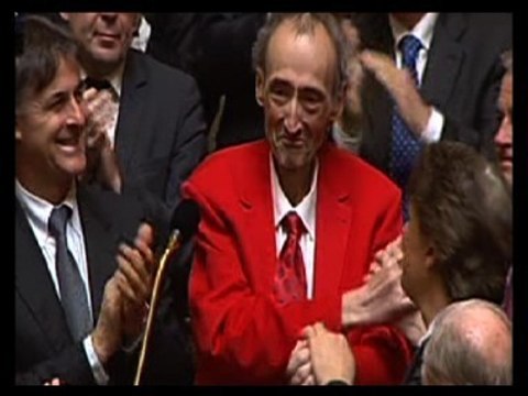 Émouvant retour de P. Roy à l'Assemblée: La vie est belle
