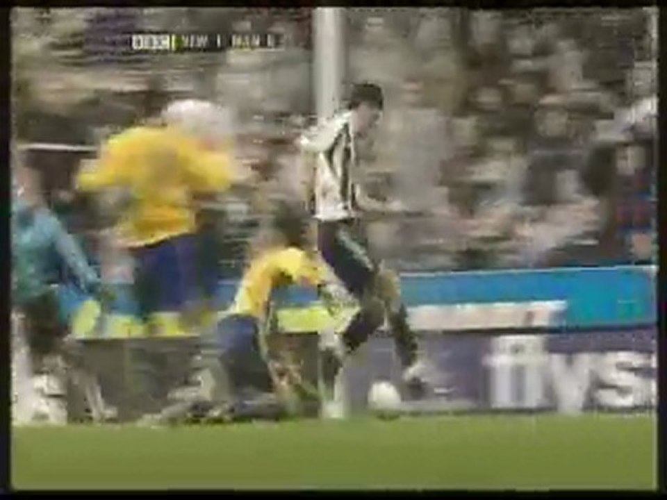 Shearer vs Mansfield (2006, 200th NUFC goal) (BBC)