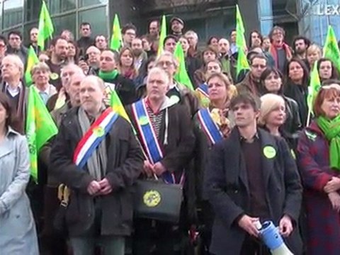 Contre le nucléaire, les écolos prennent la Bastille