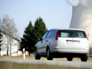 L'Allemagne inquiète va arrêter sept réacteurs nucléaires