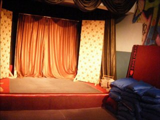 TİYATRO İMYO 2010-2011 ÜYELERİ - EĞİTMENLERİ VE SAHNE YAPIMI