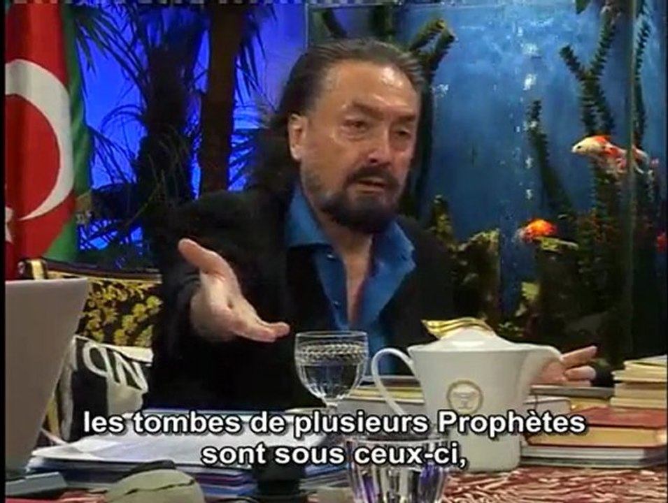 Des Reliques Saintes se trouvent sous les obélisques à Istanbul et les pyramides en Egypte