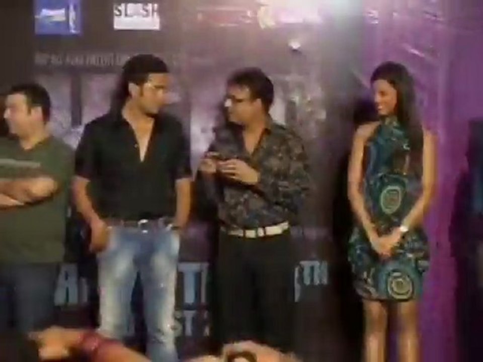 Bobby Deol & Mughda Godse Ask For HELP - Bollywood News