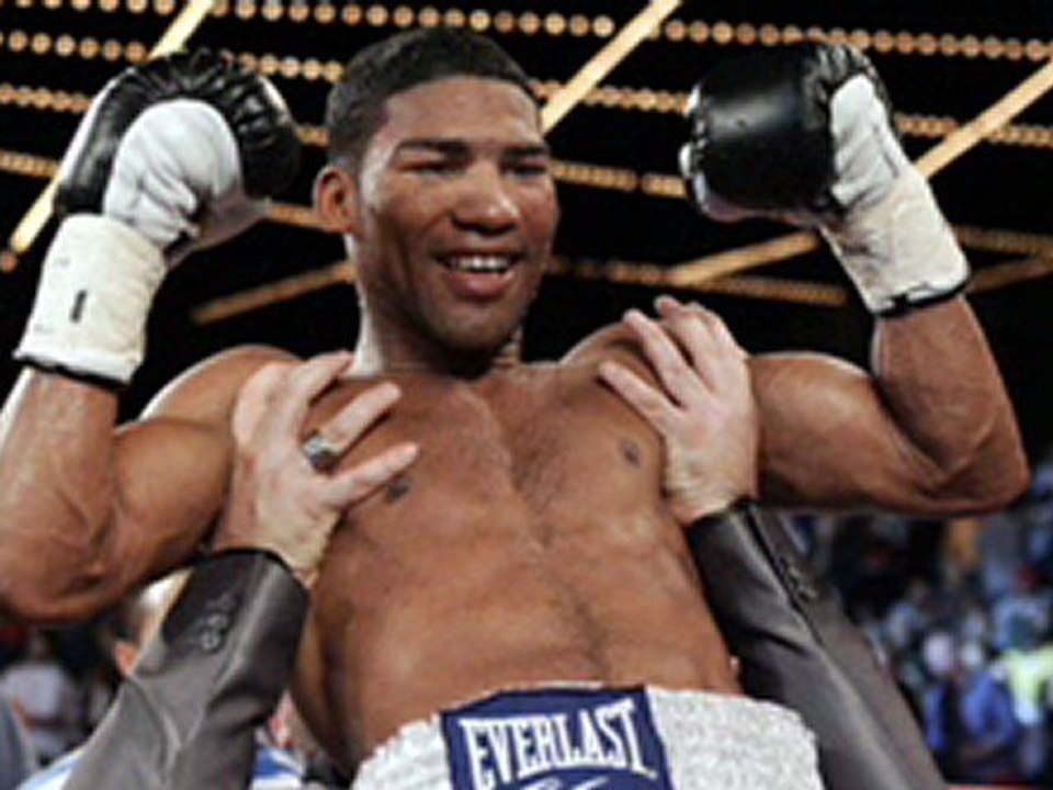 watch Yuriorkis Gamboa vs Jorge Solis fight online streaming
