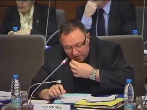 14-03-11- 3 - Steeve Briois sur l'externalisation des études