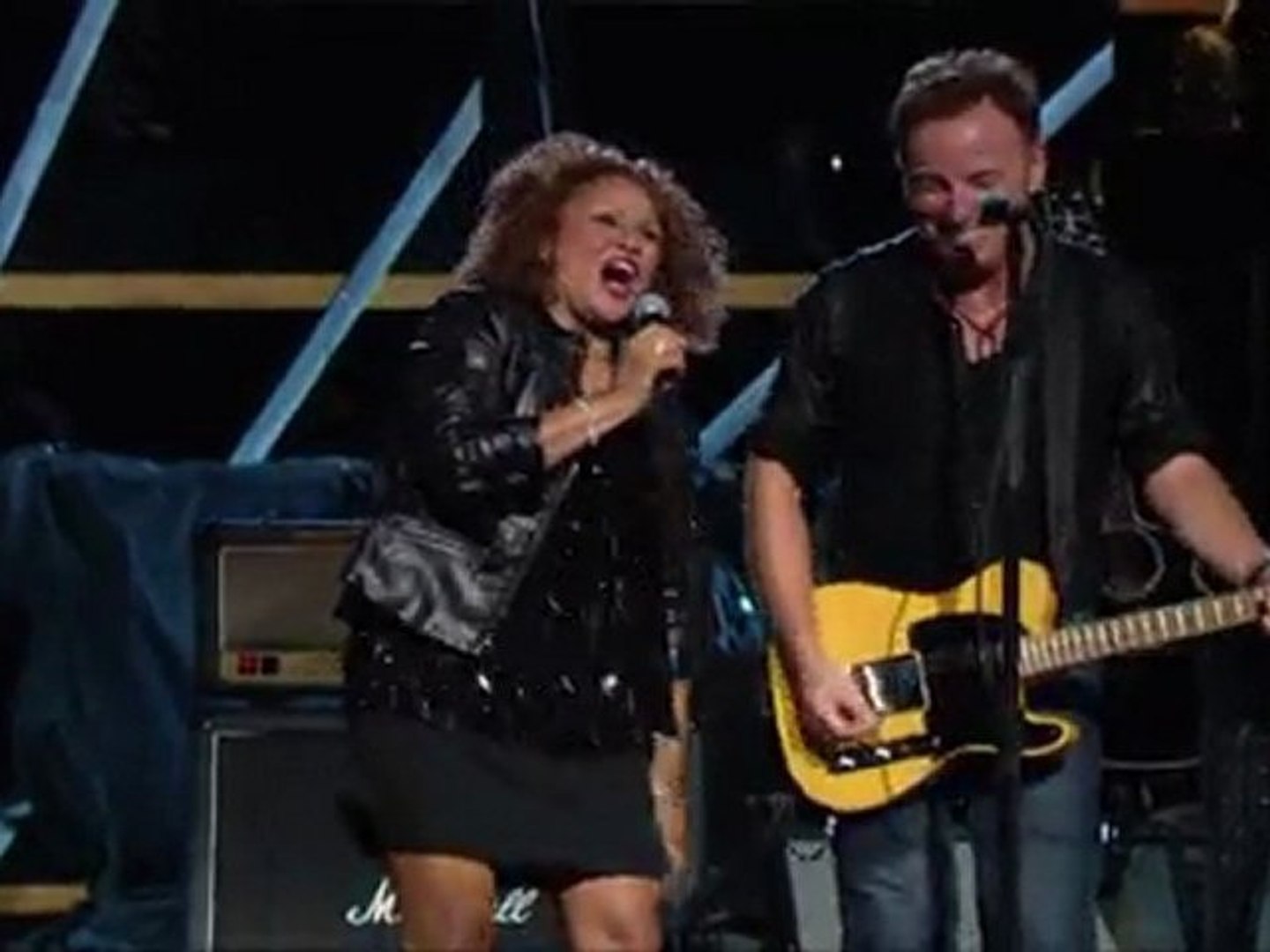 52- A Fine Fine Boy – Bruce Springsteen, Darlene Love