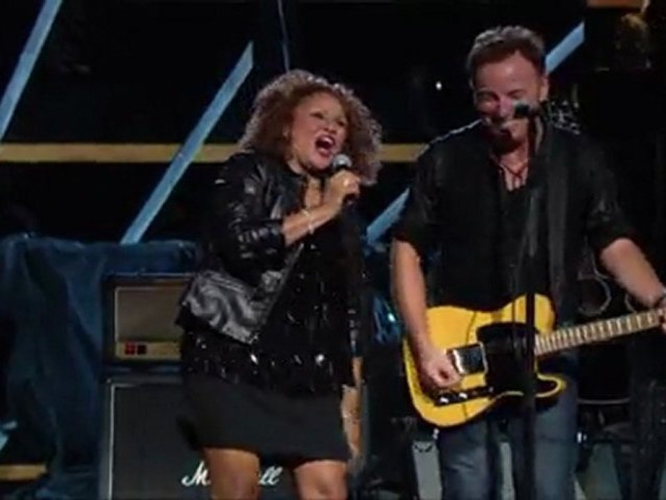 52- A Fine Fine Boy – Bruce Springsteen, Darlene Love