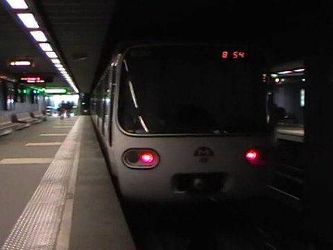 MPL75 : Départ de la station Jean Macé su la ligne B du métro de Lyon