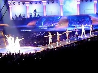 Kylie Minogue, Les Folies Tour 2011 Live @ Amnéville (2/3)