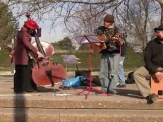 Visite des Commandos Culturels à Vaulx-en-Velin