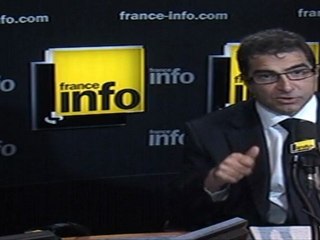 L'UMP "maintiendra ses candidats en cas de triangulaire"