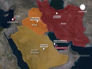 La plaza de la Perla de Baréin vacía tras la...