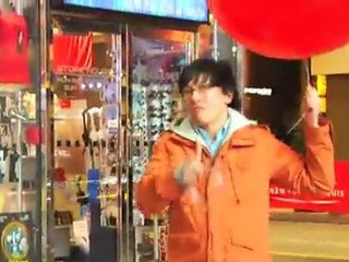 Incroyable : il pirate les écrans géants de Time Square NY