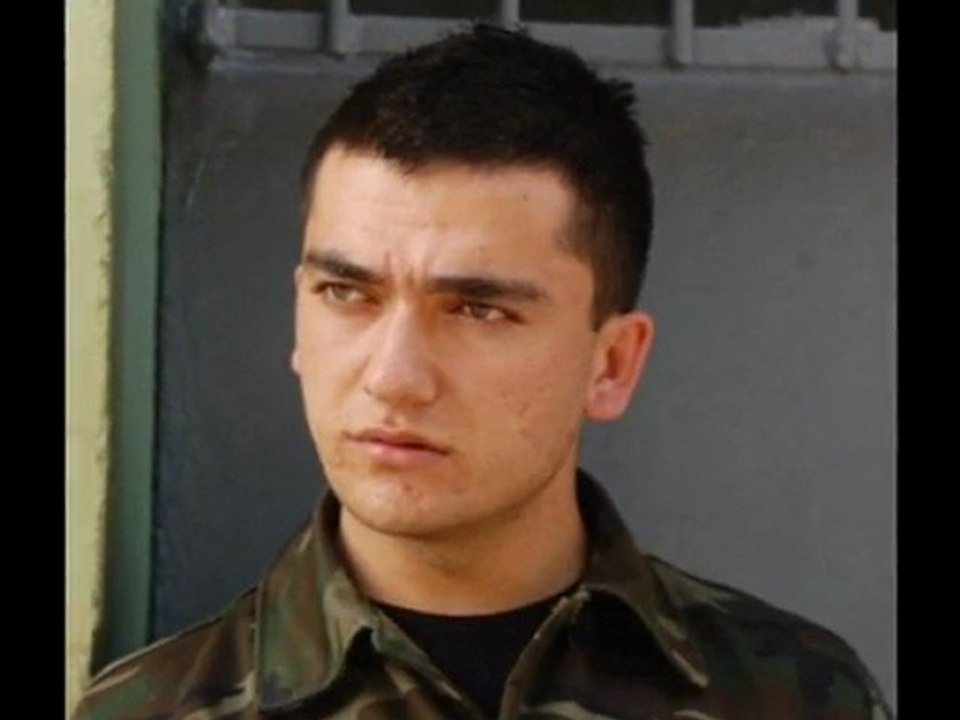 KıLıÇ GüNü =====>  MaHFuZ