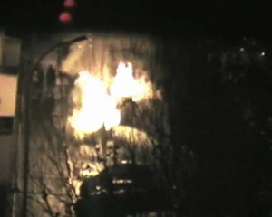 Un feu maitrisé cette nuit dans ma ville. Espérons qu'au Japon il le sera aussi...