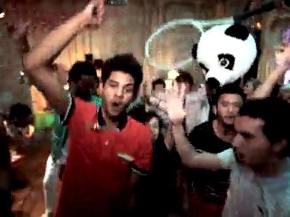 Gençler alemde timsah giyiyor!