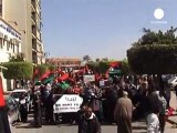 Libia: truppe alle porte di Bengasi, ma ribelli smentiscono