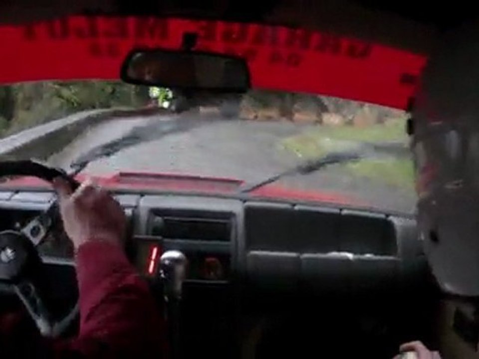 RENAULT 5 TURBO MELOT PATRICK SUR SOL HUMIDE