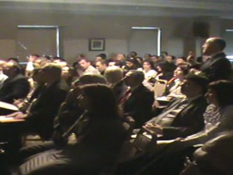 (3) Mehmet Yalçın (YMM) 6111 sayılı Kanunla getirilen SGK de Yapılan Düzenlemeler ile İlgili Eğitim Çalışmasında Sunumunu Yaparken