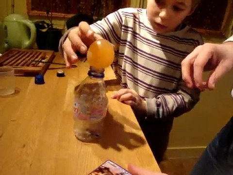 Mettre un oeuf dans une bouteille