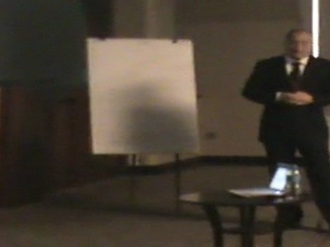 (1) Mehmet Yalçın (YMM) 6111 sayılı Kanunla getirilen SGK de Yapılan Düzenlemeler ile İlgili Eğitim Çalışmasında Sunumunu Yaparken