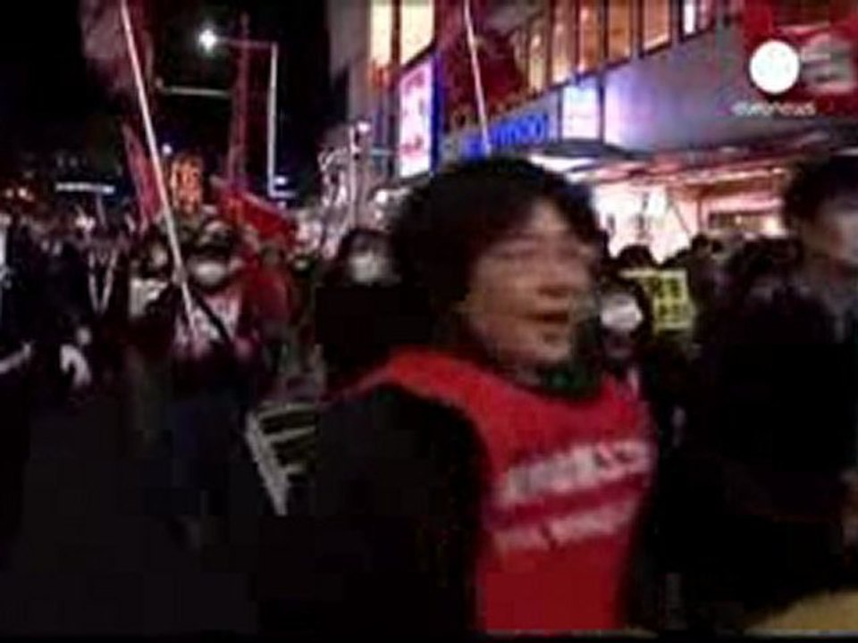Japon: manifestation contre le gouvernement à T...