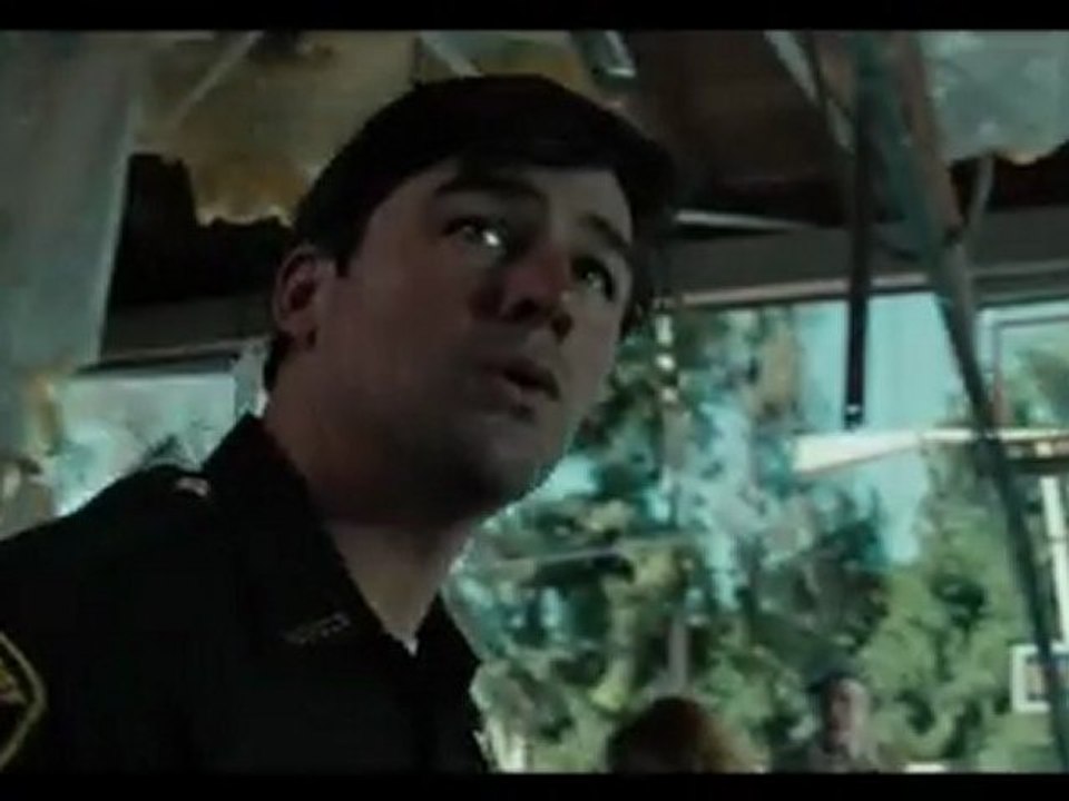 Super 8 - Theatrical Trailer
