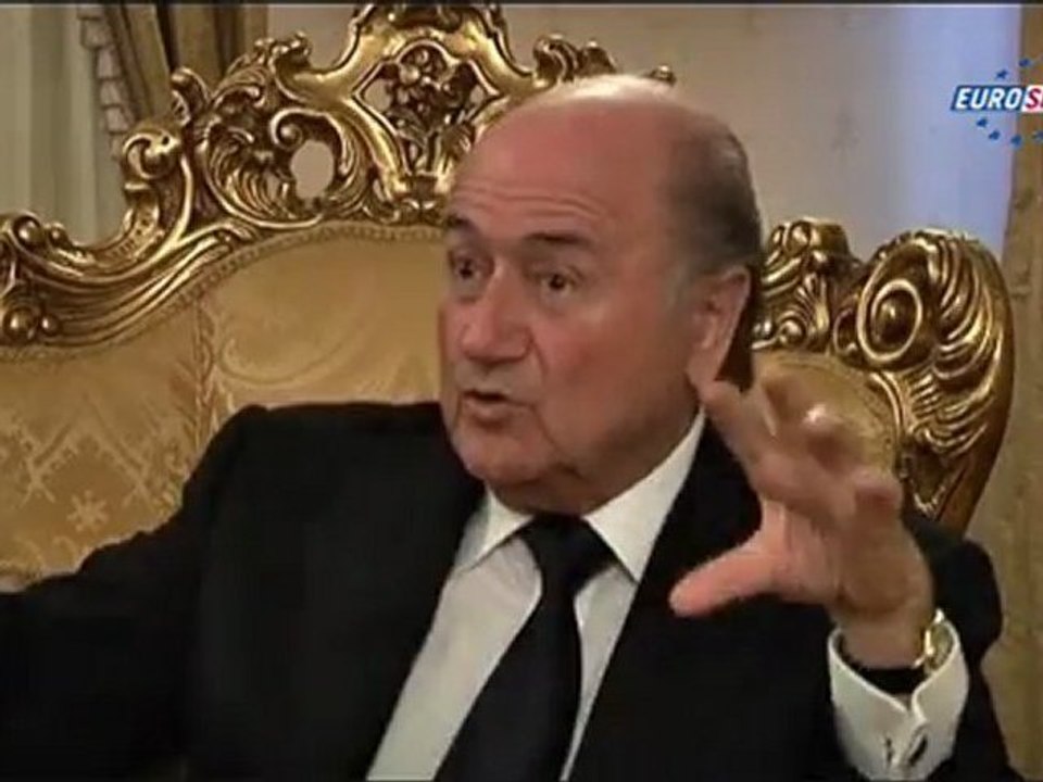 Blatter destek turunda