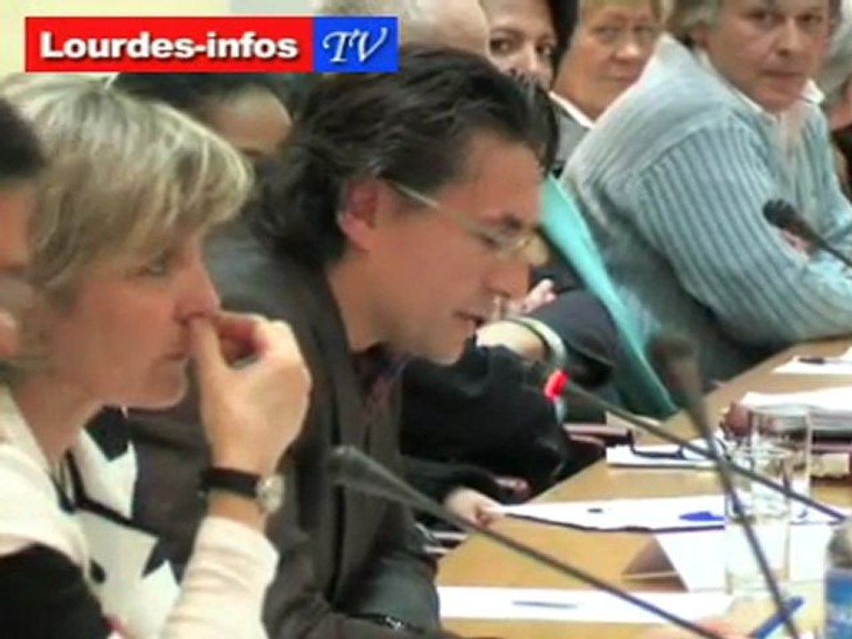 Conseil Municipal de Lourdes mars 2011 (D.O.Budgétaire)