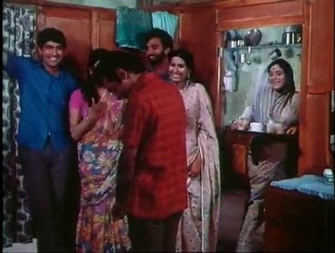 Piya Ka Ghar 2/13 - Bollywood Movie - Jaya Bhaduri & Anil Dhawan