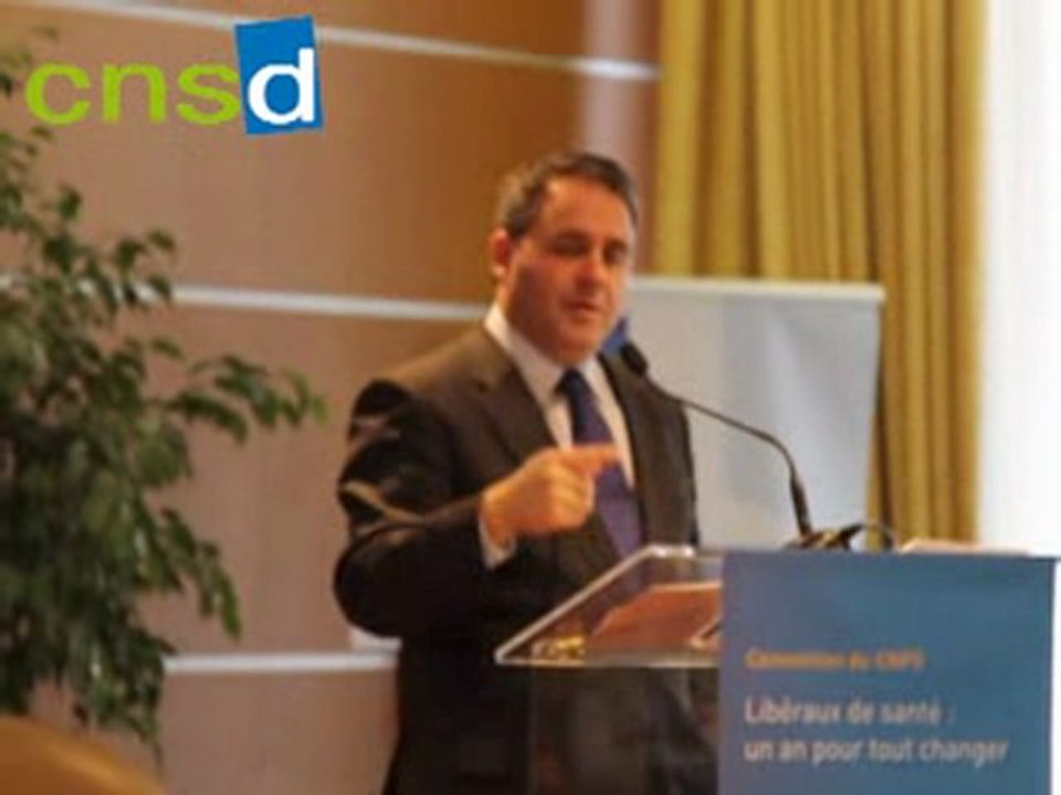 Quand Xavier Bertrand parle aux dentistes