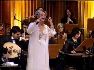 06- Emel Sayın & Timur Selçuk - Bu Yılda Böyle Geçti