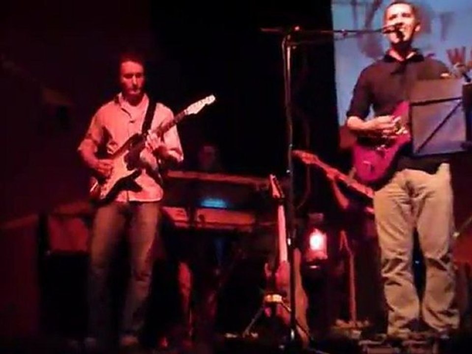 Pink Floyd Tribute/Another Brick in the wall