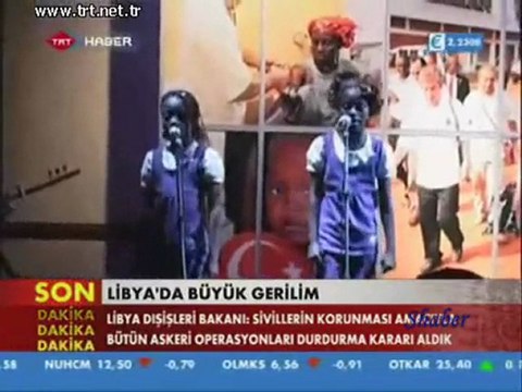 Kongolu öğrenciler istiklal marşı ve şarkılarla mest etti