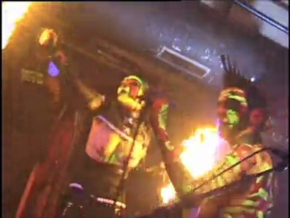 Punish Yourself (Les 4 écluses Dunkerque 2009) part 3