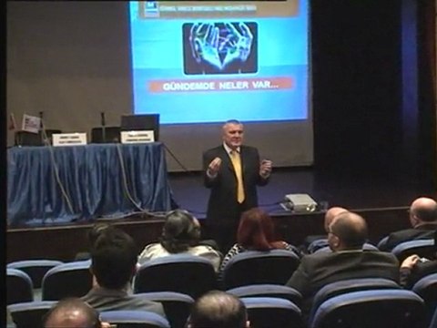 (6) İstanbul SMMM Odası Başkanı Yahya Arıkan Sarıyer Bölgesinde Mesleki Sunumunu Yaparken