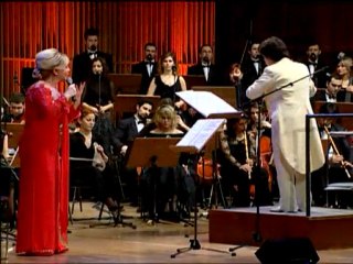 11- Emel Sayın & Timur Selçuk - Aziz İstanbul