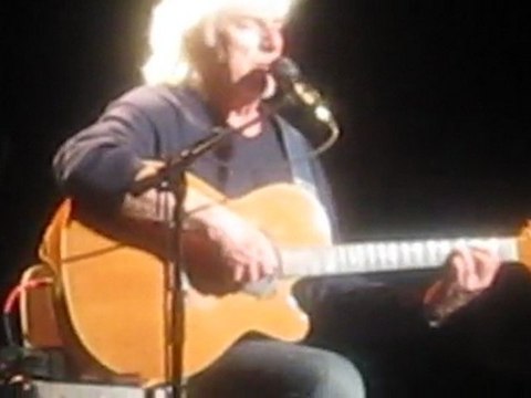 5 - Hugues Aufray - La prière (reprise de Georges Brassens)