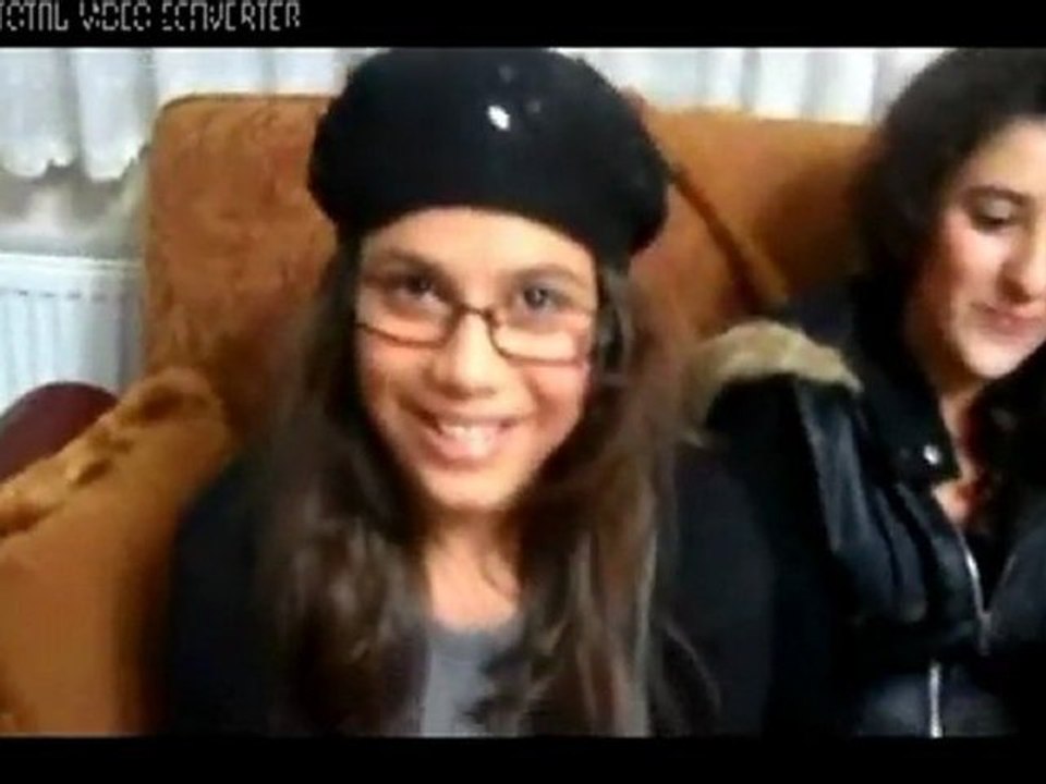 MUHLİS DİŞİAÇIK VE AİLESİ ERZİNCAN KAYIKÖYÜ GENÇ OLUŞUM CANAN EKİNCİ