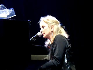 VERONIQUE SANSON 2011 ROUEN TOUTE UNE VIE SANS TE VOIR LIVE