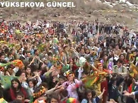 Çukurca'da Newroz Coşkusu